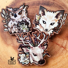 Load image into Gallery viewer, Wooden pin-on | Woodland creatures II