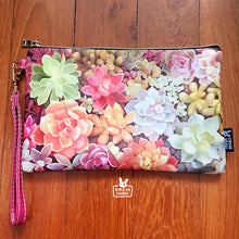 Load image into Gallery viewer, Faux leather pouch | Succulents